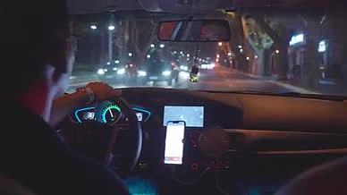 汽车夜景车内交通工具视频的预览图